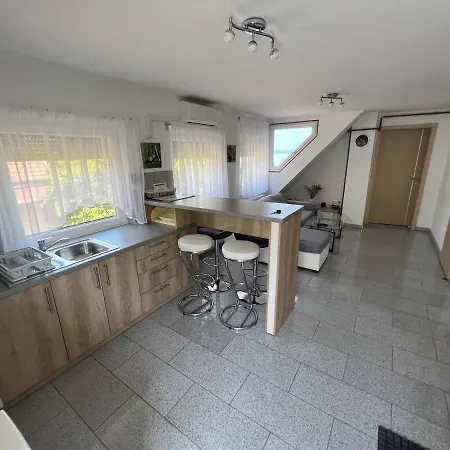 Apartament Mandula Badacsonytomaj