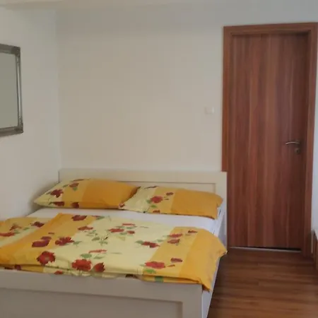 Mandula * Badacsonytomaj