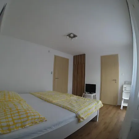 Mandula Apartman