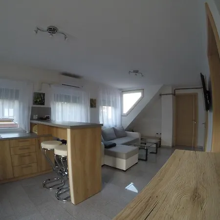 Mandula Apartment Badacsonytomaj