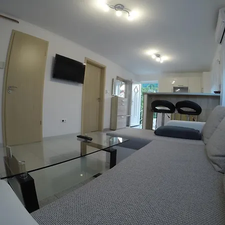 Mandula Badacsonytomaj